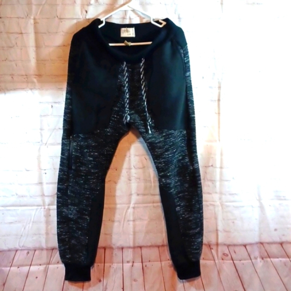 Free Planet Y2K Quilted Fleece Bulky Black Sweat Pants M